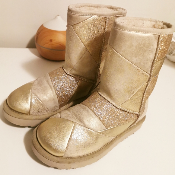 Ugg